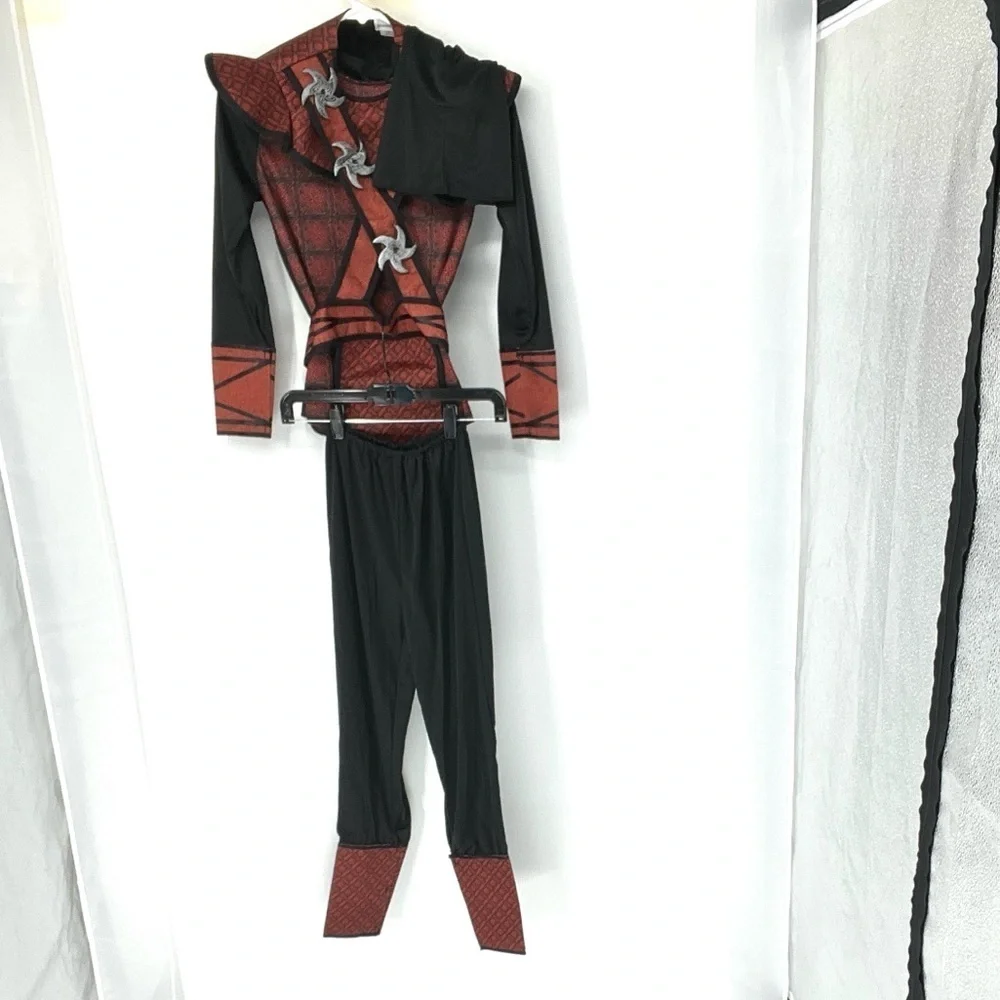 Halloween costumes NWT boys medium Ninja Costume